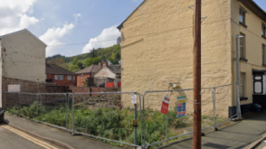 Building Plot in  Newtown photo